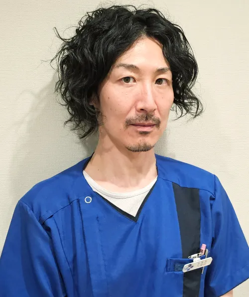 看護師 津川飛奈太