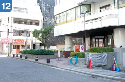 湘南美術学院さんの先右手側に横浜MSビルがあります。入り口からエレベーターで6階にお上がりください。