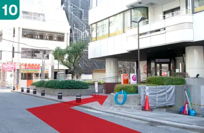 湘南美術学院さんの先右手側に横浜MSビルがあります。入り口からエレベーターで6階にお上がりください。